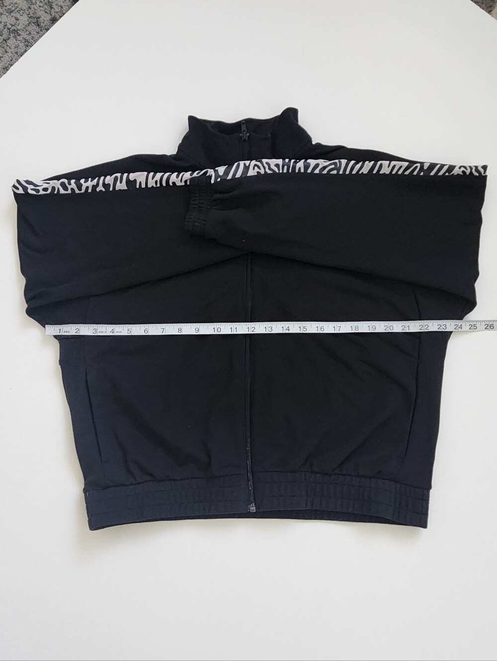 Adidas AEROREADY Black Zebra Striped Full Zip Track Jacket Small GL3861